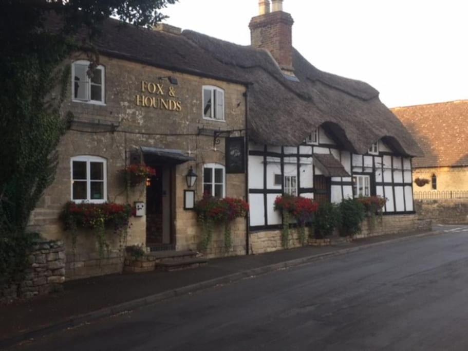 Bens Hollow With Hot Tub Bredon Экстерьер фото